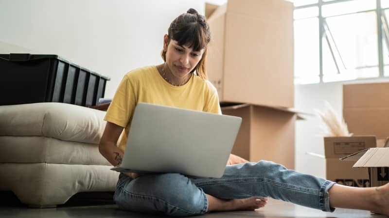 Use the rent calculator